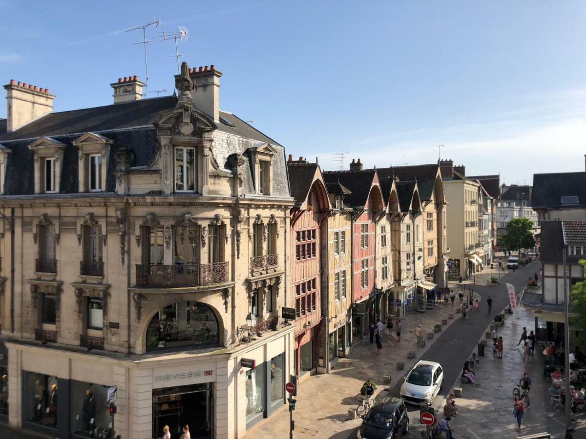 Au Coeur De Ville Troyes Exteriér fotografie